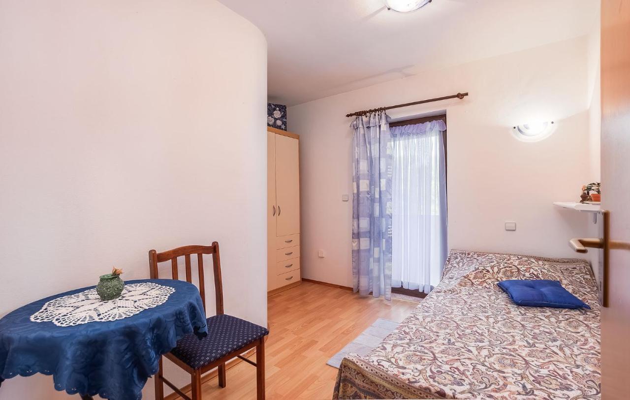 Appartement Jelena à Poreč Extérieur photo