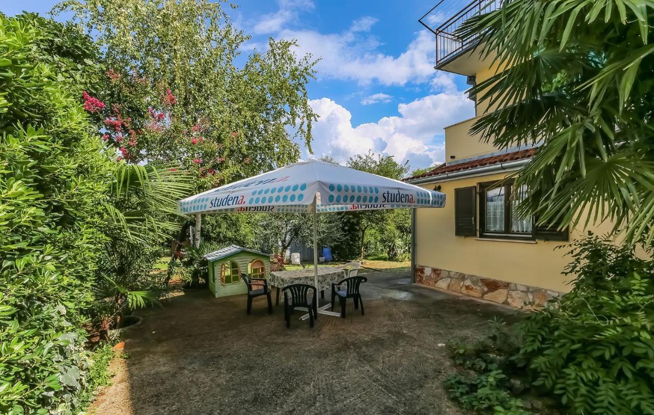 Appartement Jelena à Poreč Extérieur photo