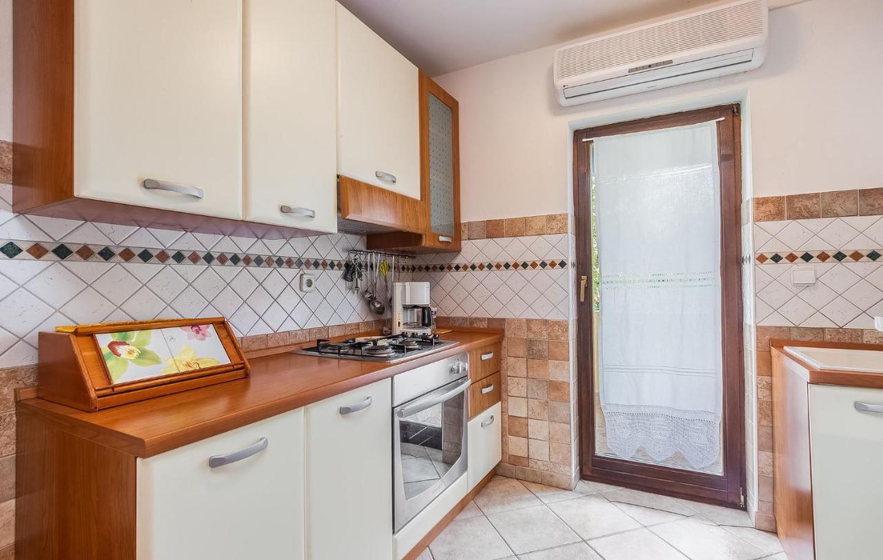Appartement Jelena à Poreč Extérieur photo