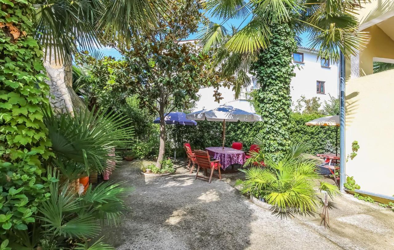 Appartement Jelena à Poreč Extérieur photo