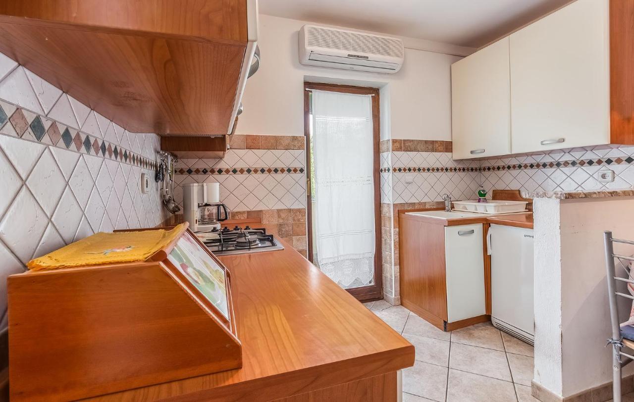 Appartement Jelena à Poreč Extérieur photo